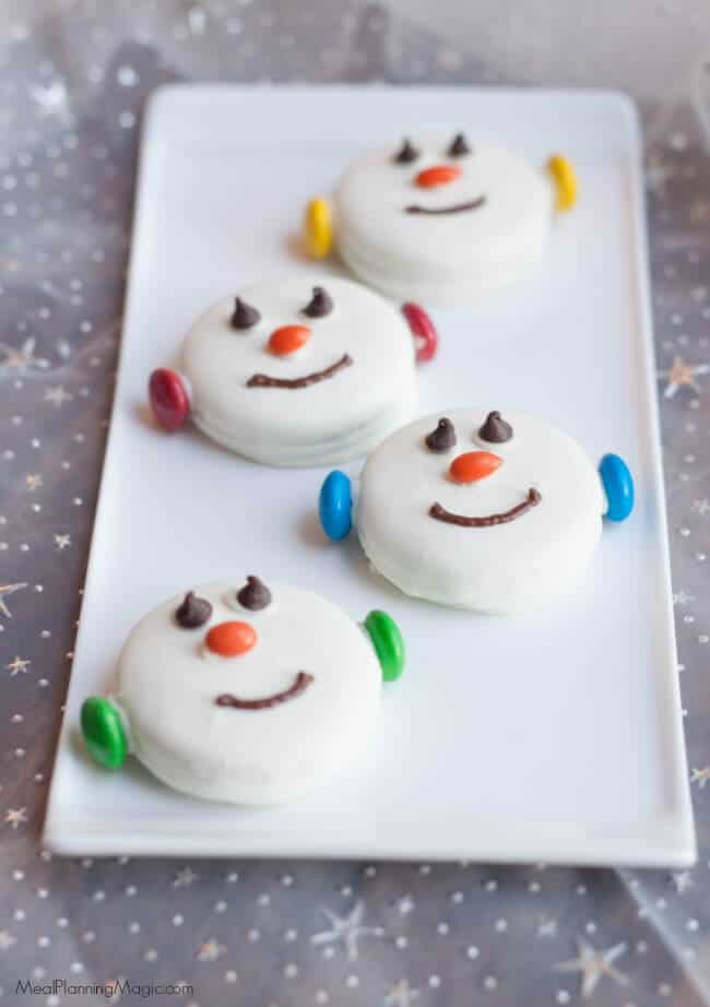 Easy Snowman Oreo Cookies