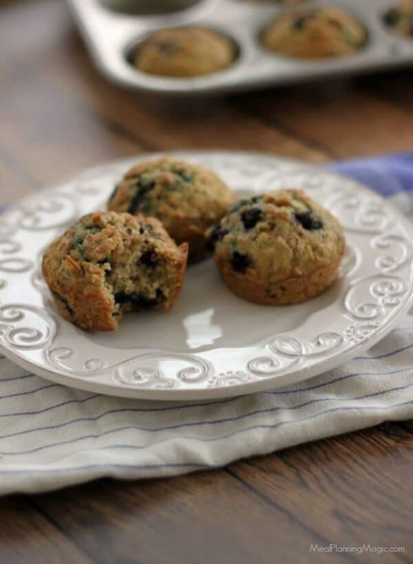 Blueberry Oatmeal Muffins | Recipe at MealPlanningMagic.com