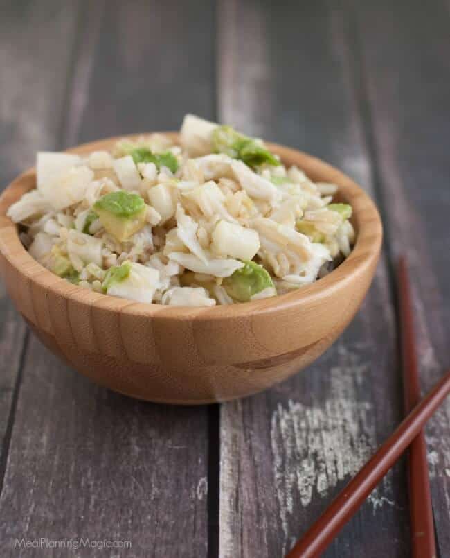 This Jicama Avocado Crab and Brown Rice salad has an Asian flare to it and is perfect for a light lunch or as a side dish. Find the recipe at MealPlanningMagic.com