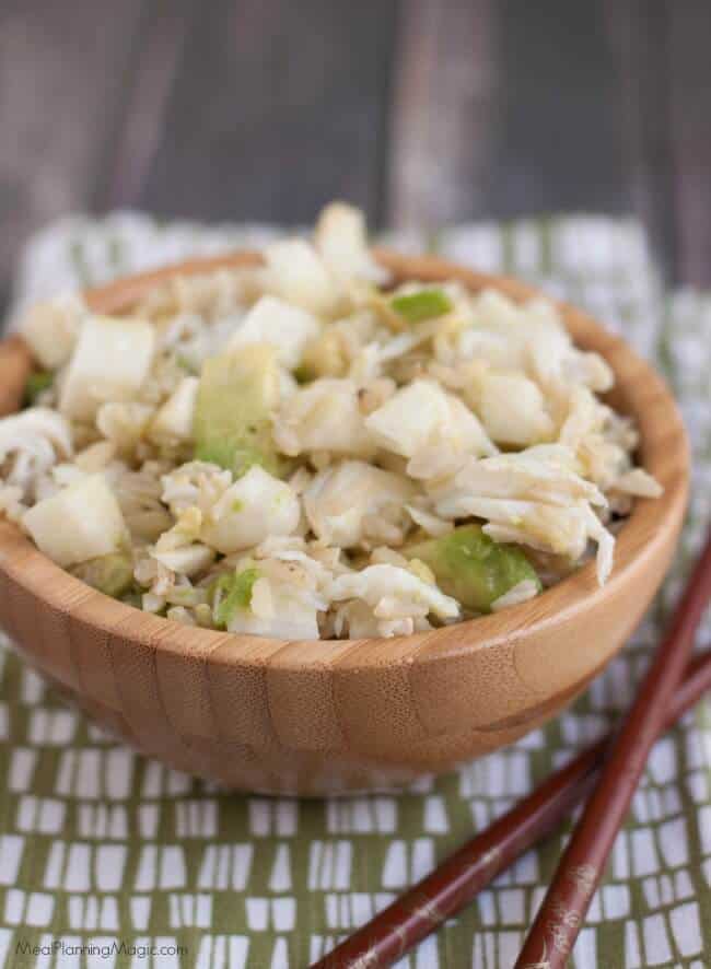 This Jicama Avocado Crab and Brown Rice salad has an Asian flare to it and is perfect for a light lunch or as a side dish. Find the recipe at MealPlanningMagic.com