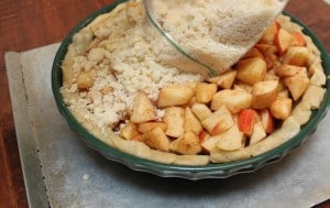 apple streusel crumb pie freezer kit - assembly making an apple streusel crumb pie from a freezer kit