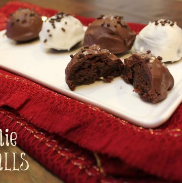 Brownie cake balls are bite-sized homemade brownie truffles with a thick coating of chocolate. The perfect indulgent, easy to make dessert recipe!