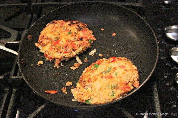 pan fried jalapeno salmon burgers