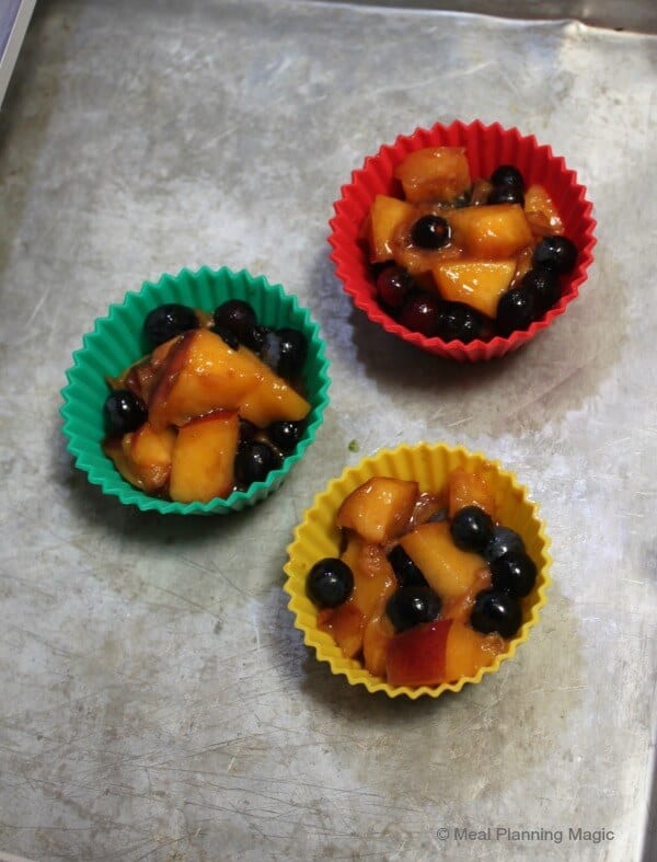 Nectarine-Blueberry Fruit Sauce recipe | EatingAtoZChallenge | MealPlanningMagic.com