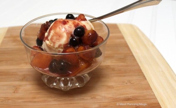 Nectarine-Blueberry Fruit Sauce is delicious as an ice cream topping | EatingAtoZChallenge | MealPlanningMagic.com