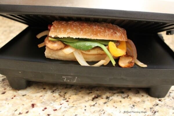 Spinach and Saut&eacute;ed Vegetables Panini | Easy Vegetarian recipe from MealPlanningMagic.com