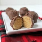 This cake balls from scratch recipe has homemade peanut butter cake on the inside and homemade peanut butter frosting on the outside! The freeze well, too! | from MealPlanningMagic.com