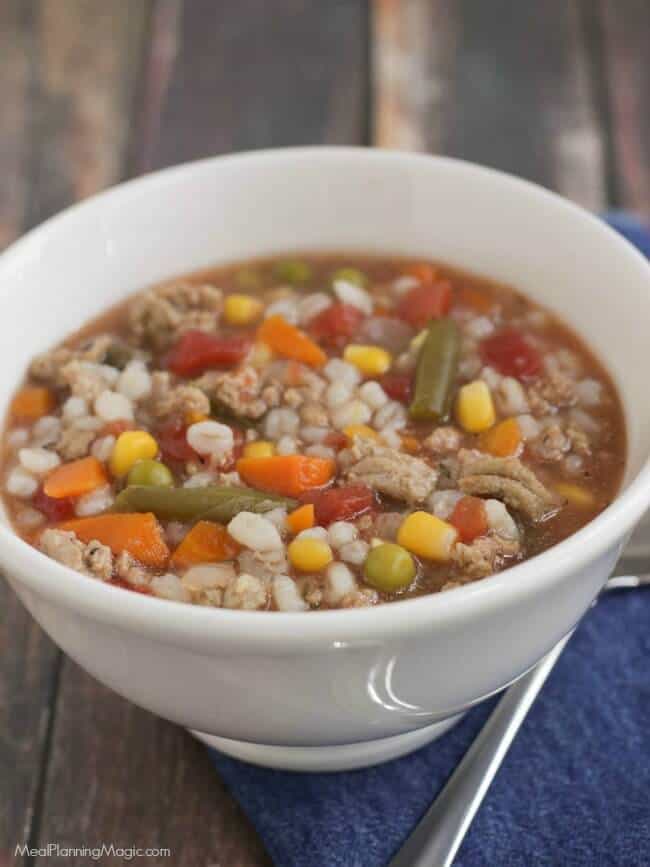 This Simple Slowcooker Turkey Vegetable Barley Soup is a cinch to throw together and better yet, it cooks all day in the slowcooker so dinner's ready at the end of a busy day! | Recipe at MealPlanningMagic.com