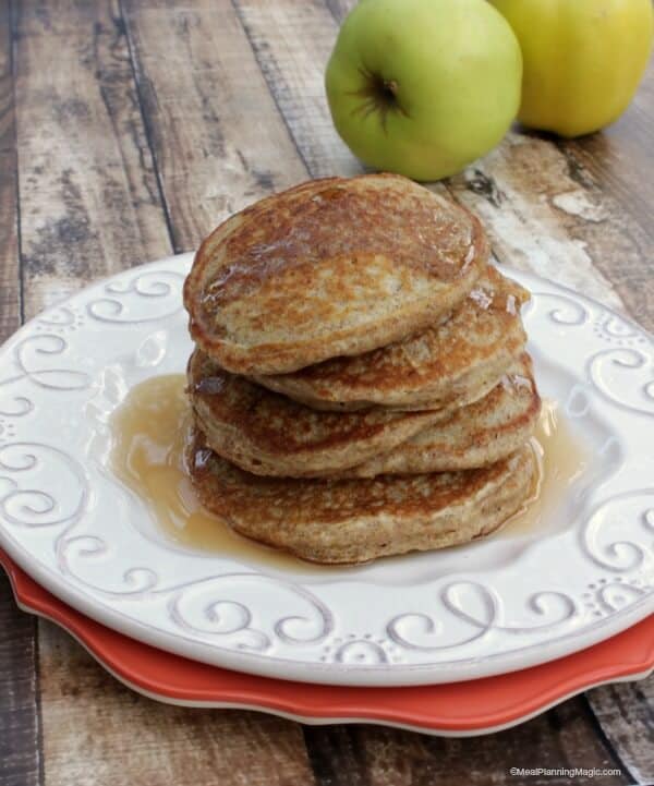 Whole Wheat Apple Pancakes | #52NewFoods | Recipe on www.mealplanningmagic.com