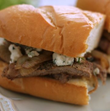 Who needs to go out to eat when you can make this delicious Bistro Style Steak and Onion Sandwich in under 30 minutes? Balsamic vinegar and blue cheese add a tasty punch of flavor to this simple meal. | MealPlanningMagic.com