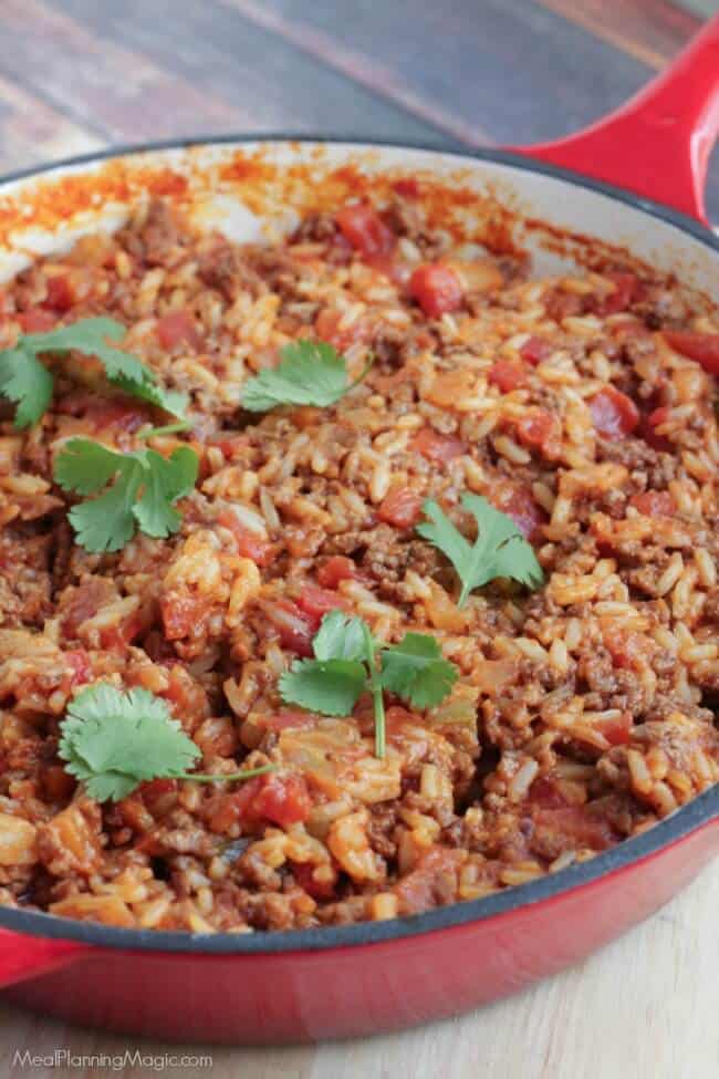 30 minutes is all it takes for this easy, filling Spanish Rice and Beef Skillet Dinner. Find the recipe at MealPlanningMagic.com