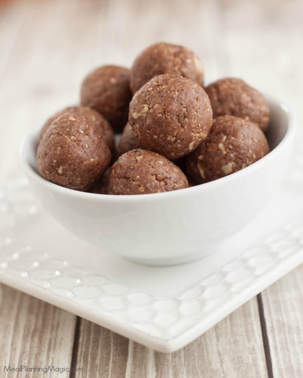 Image of Peanut Butter Chocolate Energy Bites in bowl on plate.