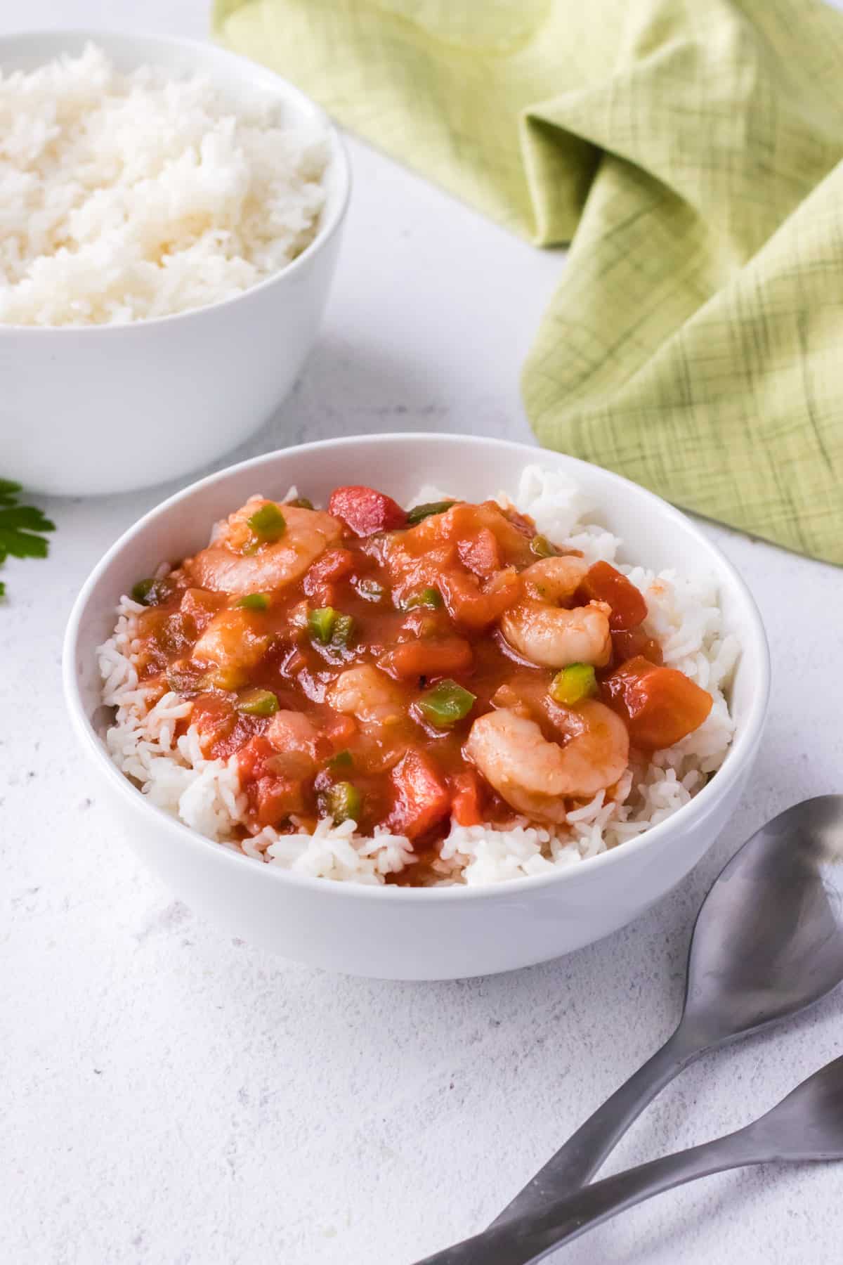 https://www.mealplanningmagic.com/wp-content/uploads/2021/07/seafood-creole-angeled-view-served-V.jpg